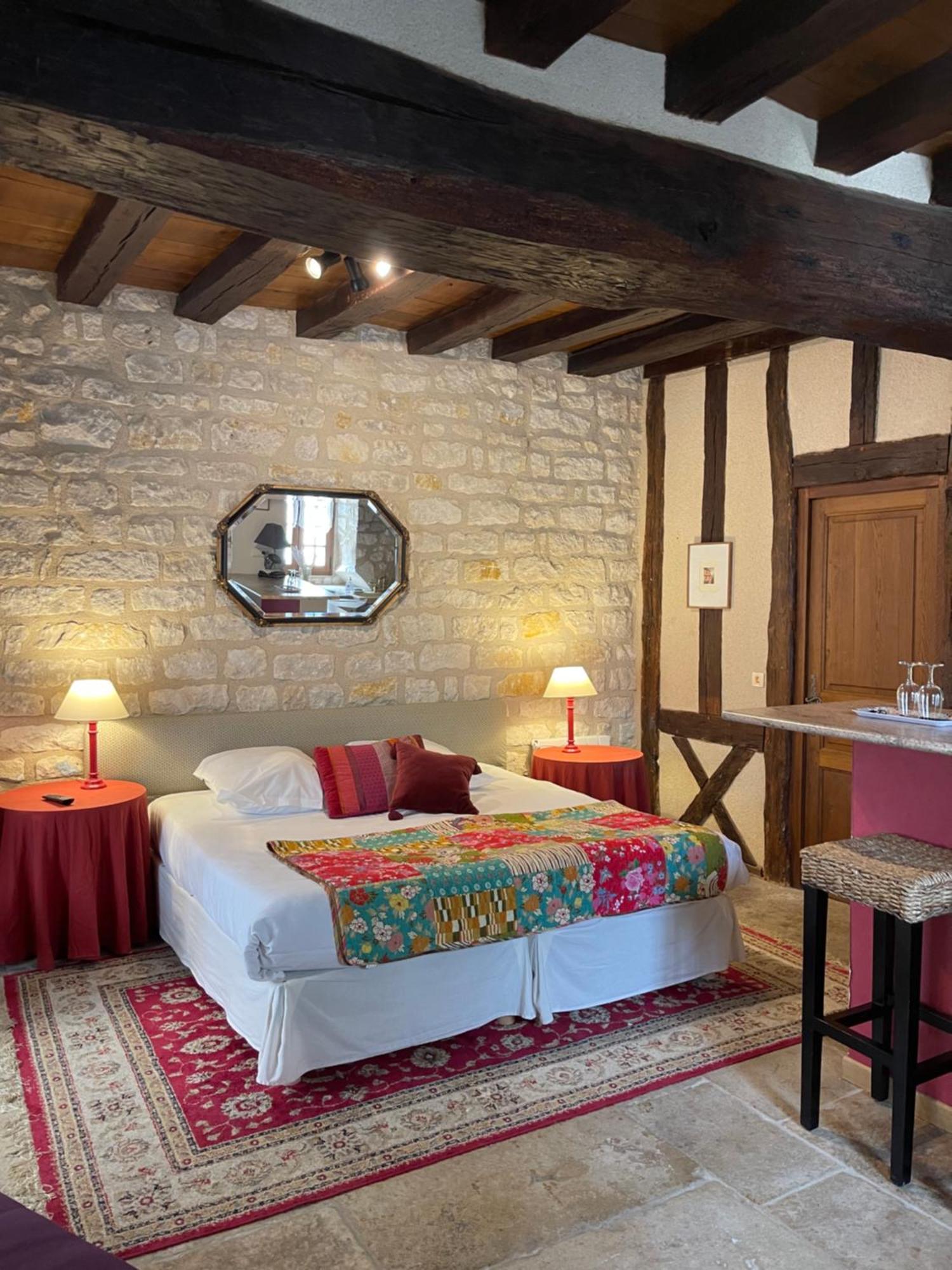 La Maison D'Alienor - Gites De Caractere A Chablis - 89 Kültér fotó